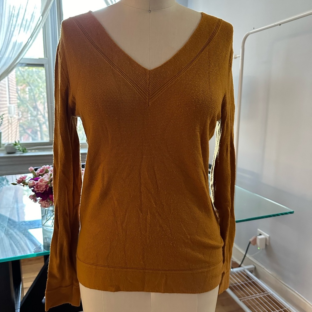 Cyrus Women's Golden V-Neck Sweater
